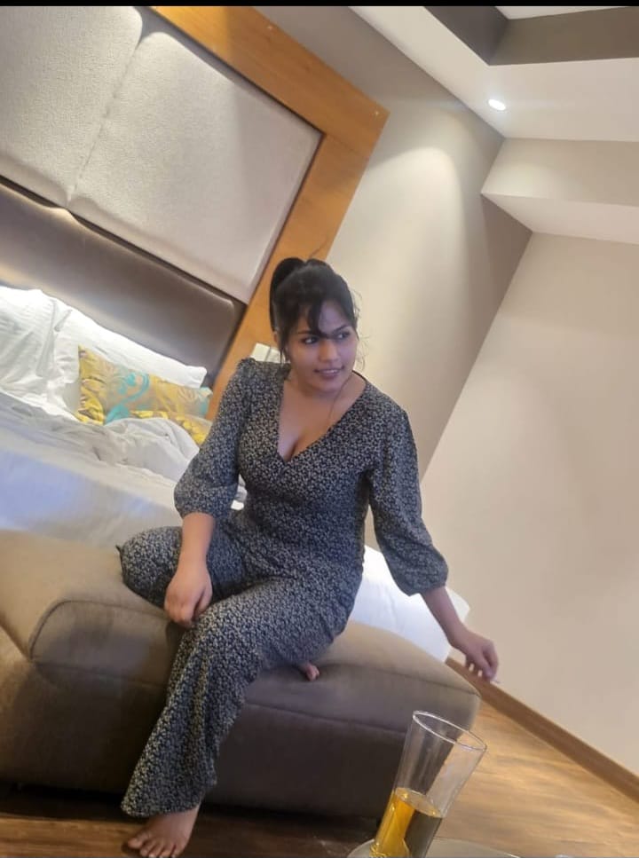 Nisha - escort in South Delhi
